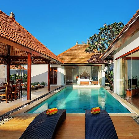 Avery Le Nixsun Villas Uluwatu By Waringin Hospitality Free Gym Access Exterior photo